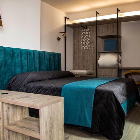 Lucas Central Premium Studios Tirana Extérieur photo